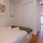 Oasis 28 Iii By Innkeeper Lissabon